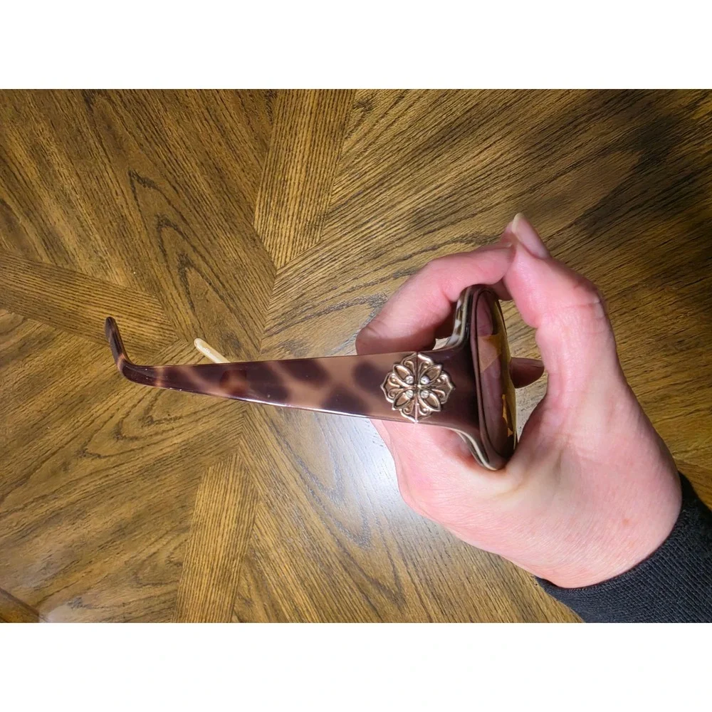 Chelsea Morgan Suns CMS 1009 YG Brown Tortoise Oversized Sunglasses